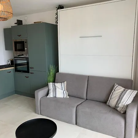 Apartment Vue Sur Les Iles D'or *